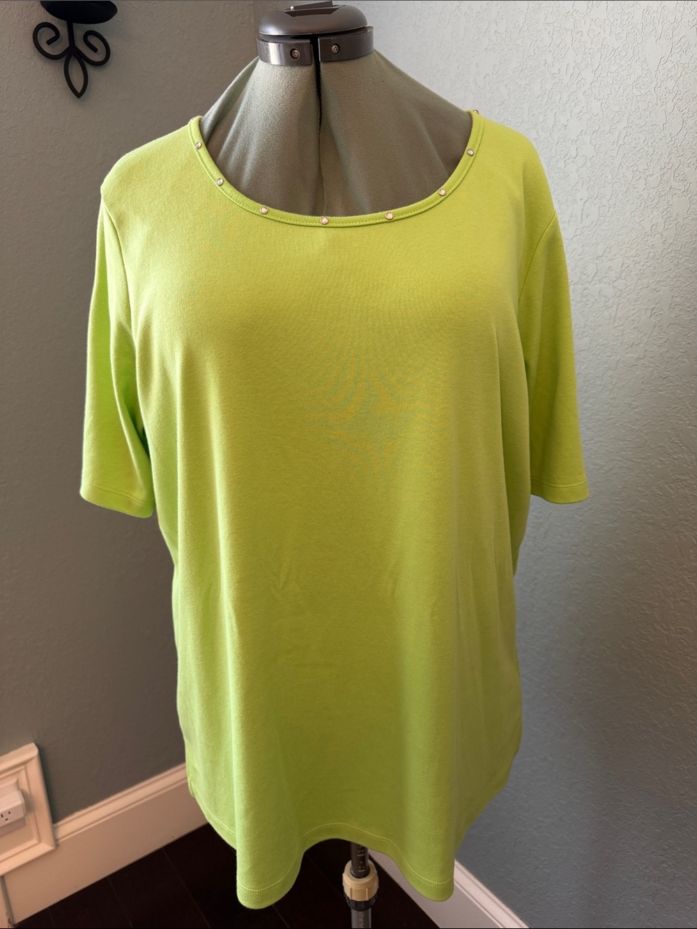 Quacker Factory Lime Green Short Sleeve Scoop Neck Top with Stud Accents